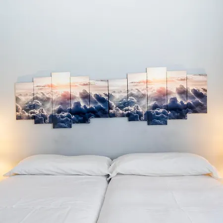 Trendy Penthouse By The Bullring Daire