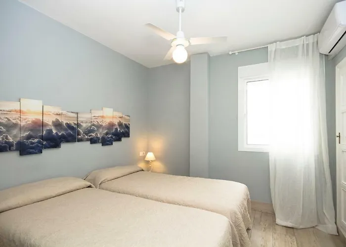 Trendy Penthouse By The Bullring 아파트